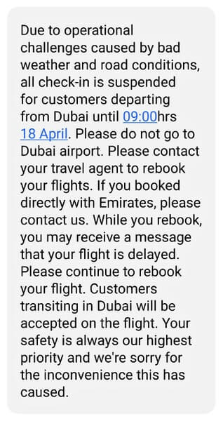 收到阿聯酋的簡訊，大致明白杜拜機場的狀況，當時猜測第二段班機應該也會延誤好幾個小時，或許還能趕得上轉接的班機。